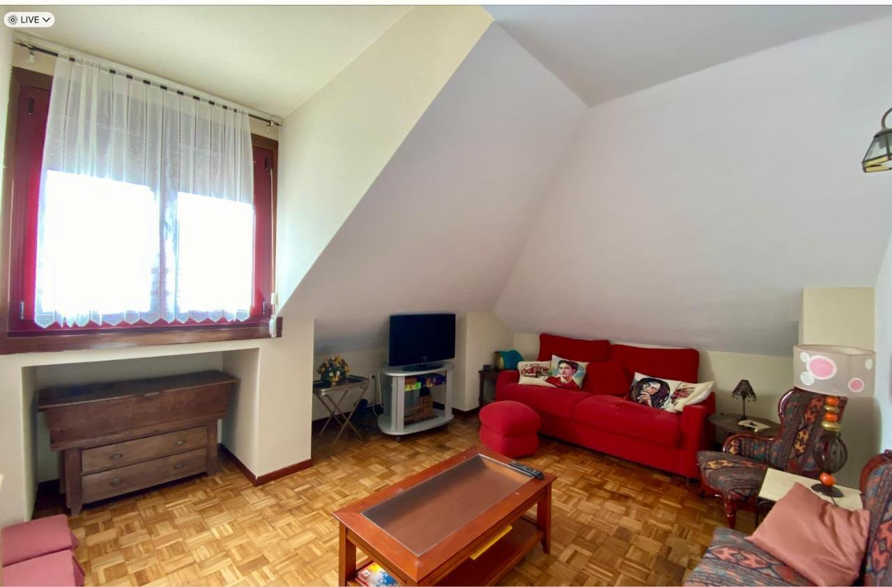 Apartamento Centro Cangas De Onis Apartment Exterior photo